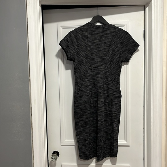 Lululemon &go Where-To Dress - Picture 4 of 6